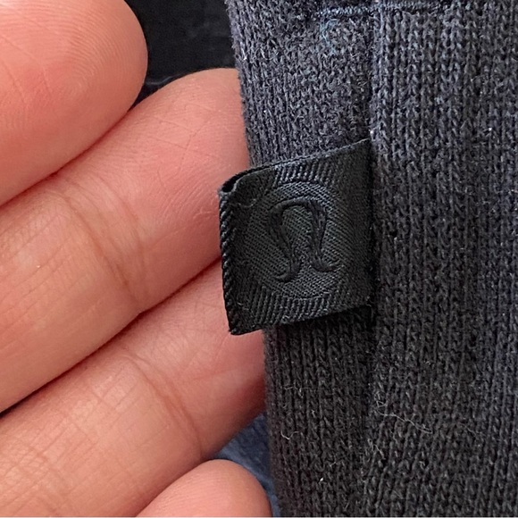 LULULEMON Black Departure Vest - Picture 11 of 13